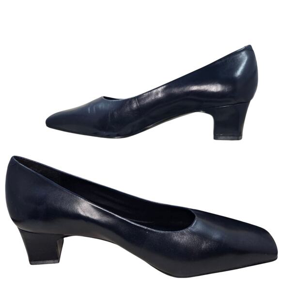 Easy Spirit Navy Leather Pumps Sz 8 1/2 B SmartShoe - Picture 1 of 8